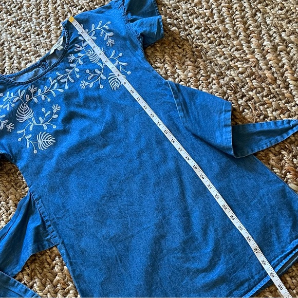 Lucky Brand Chambray Dress Denim Blue Embroidered Little Girls Medium - Picture 12 of 14